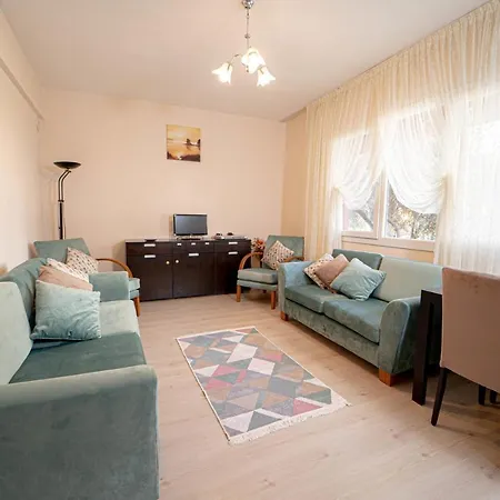 Cozy With Excellent Location In Апартаменты Фетхие