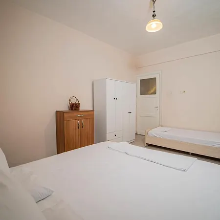 Апартаменты Cozy With Excellent Location In